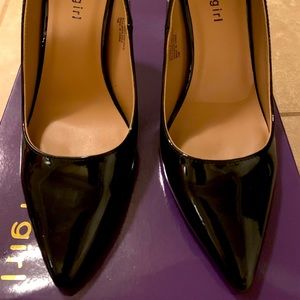 Madden girl, black heels. Size 8
